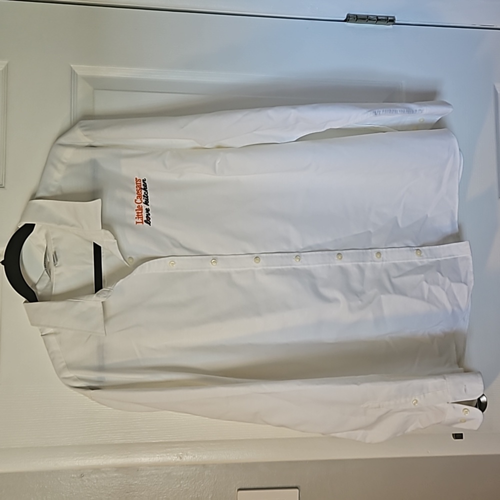 Little Caesars 3X button down white dress top